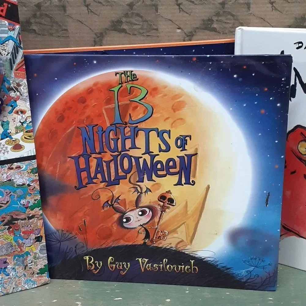 Halloween books- 5 piece‎ set
